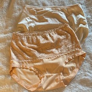 Lace Trim High-Waisted Panties Set